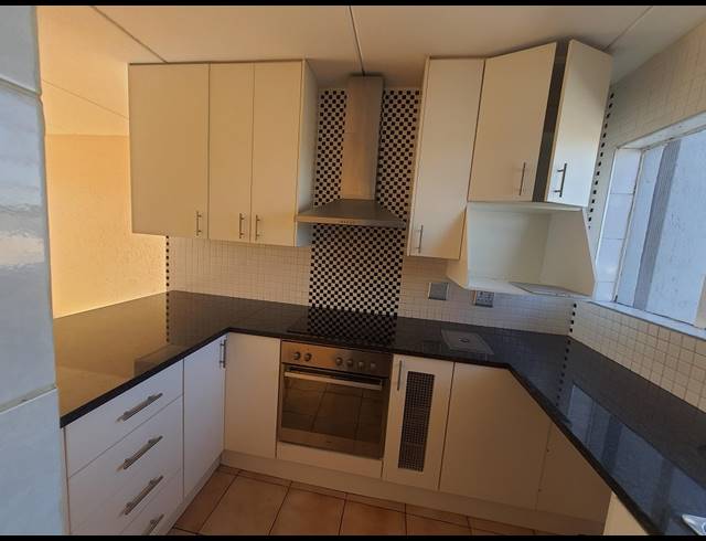 2 BEDROOM APARTMENT FOR SALE IN VORNA VALLEY